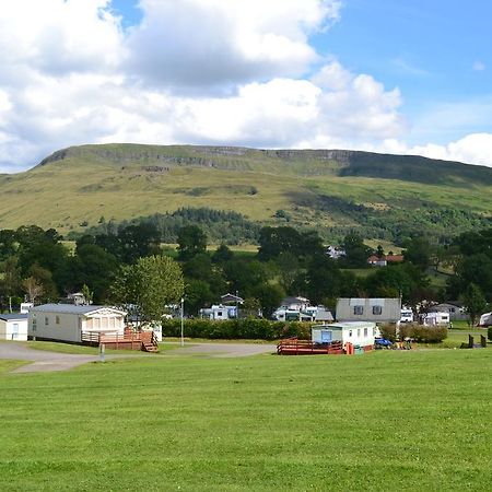 Campsie Glen Holiday Park Fintry Eksteriør bilde