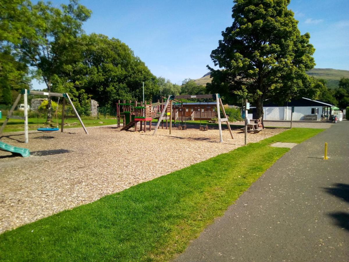 Campsie Glen Holiday Park Fintry Eksteriør bilde